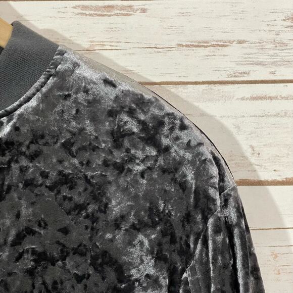 Charlotte Russe Velvet Bomber Jacket - Gray - Medium - Picture 5 of 11